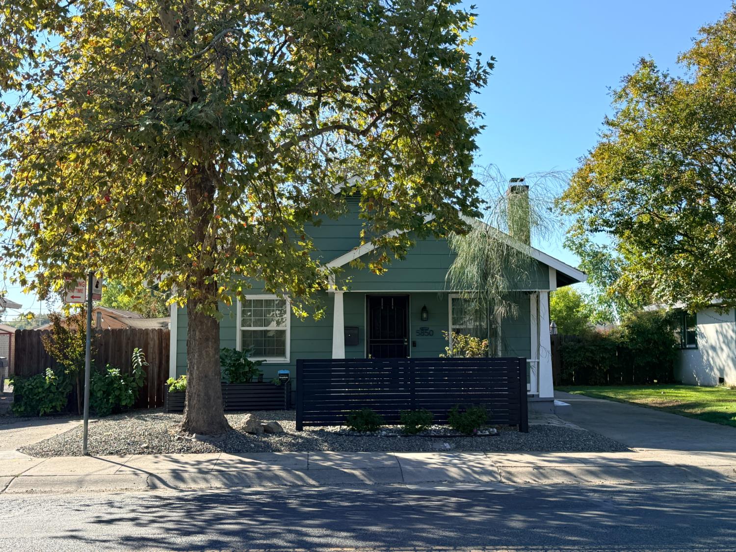 5850 Broadway Sacramento California United States, for Sale, residential,  , SacHomes Realty Group