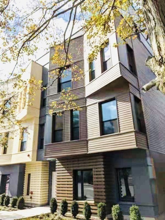 133 Hyde Park Ave  UNIT 133C Boston Massachusetts United States, for Rent, residential,  , The Edwards Realty Team - Barrett Sotheby's International Realty