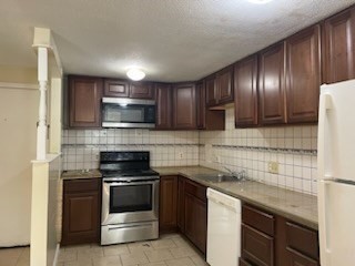 770 Cummins Hwy  UNIT 11 Boston Massachusetts United States, for Rent, residential,  , The Edwards Realty Team - Barrett Sotheby's International Realty