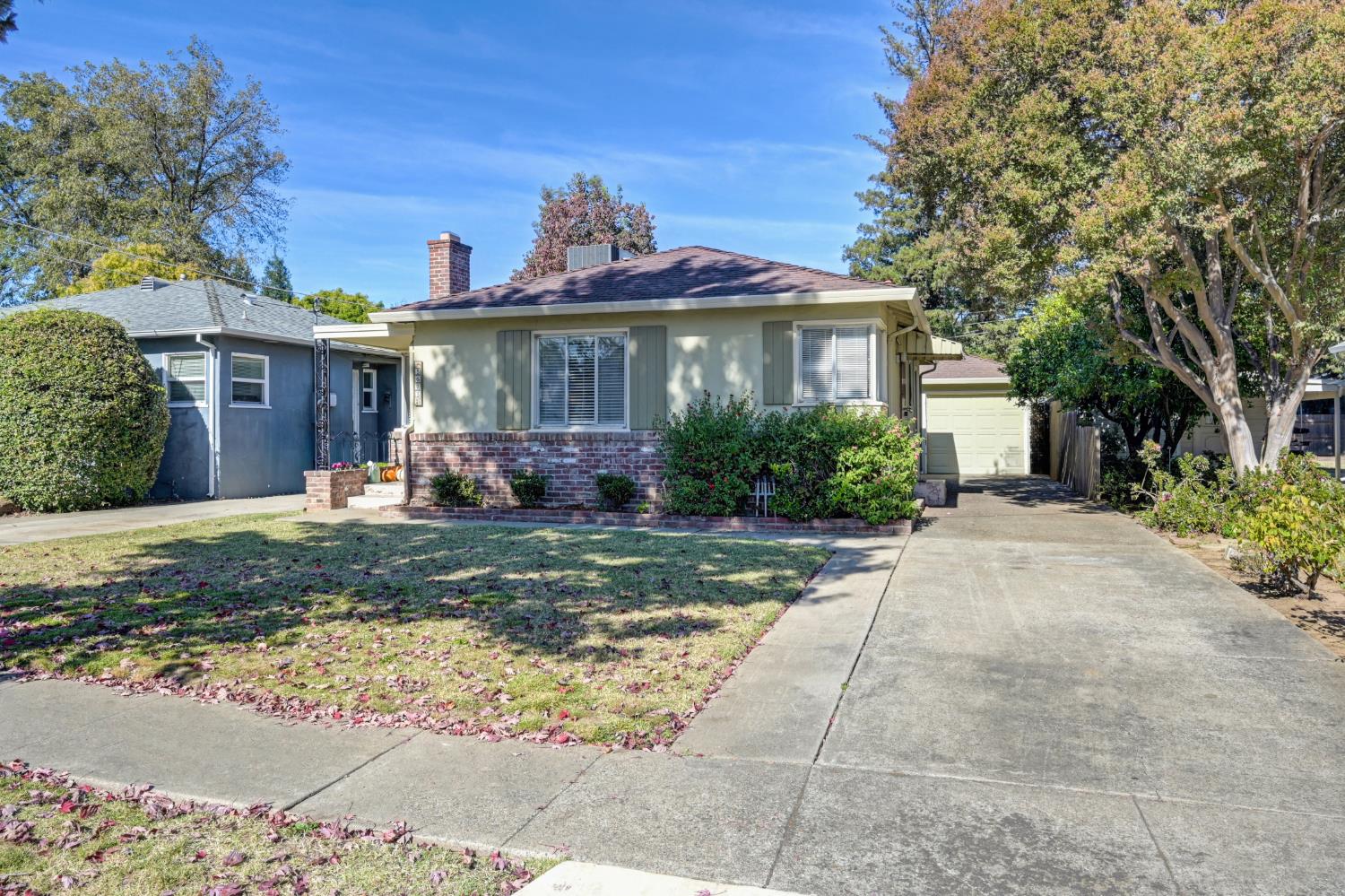 5625 V Street Sacramento California United States, for Sale, residential,  , SacHomes Realty Group