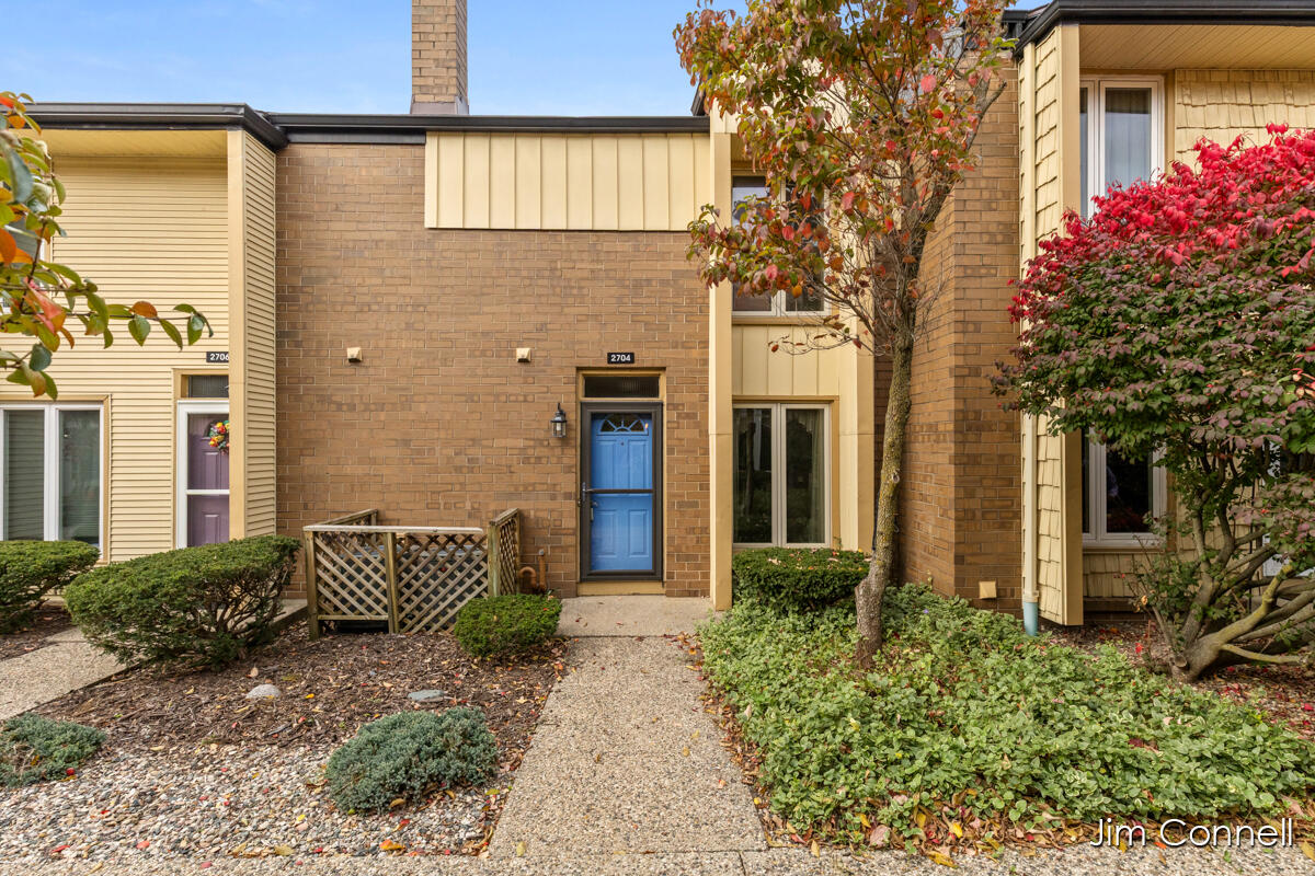 2704 Zuni Trail Grand Rapids Michigan United States, for Sale, residential,  , RW Daniels Realty