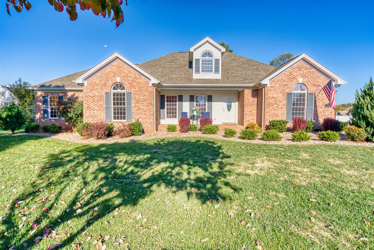130 Oak Pointe Court Bowling Green Kentucky United States, for Sale, residential, Adam Hanes, LPT Realty