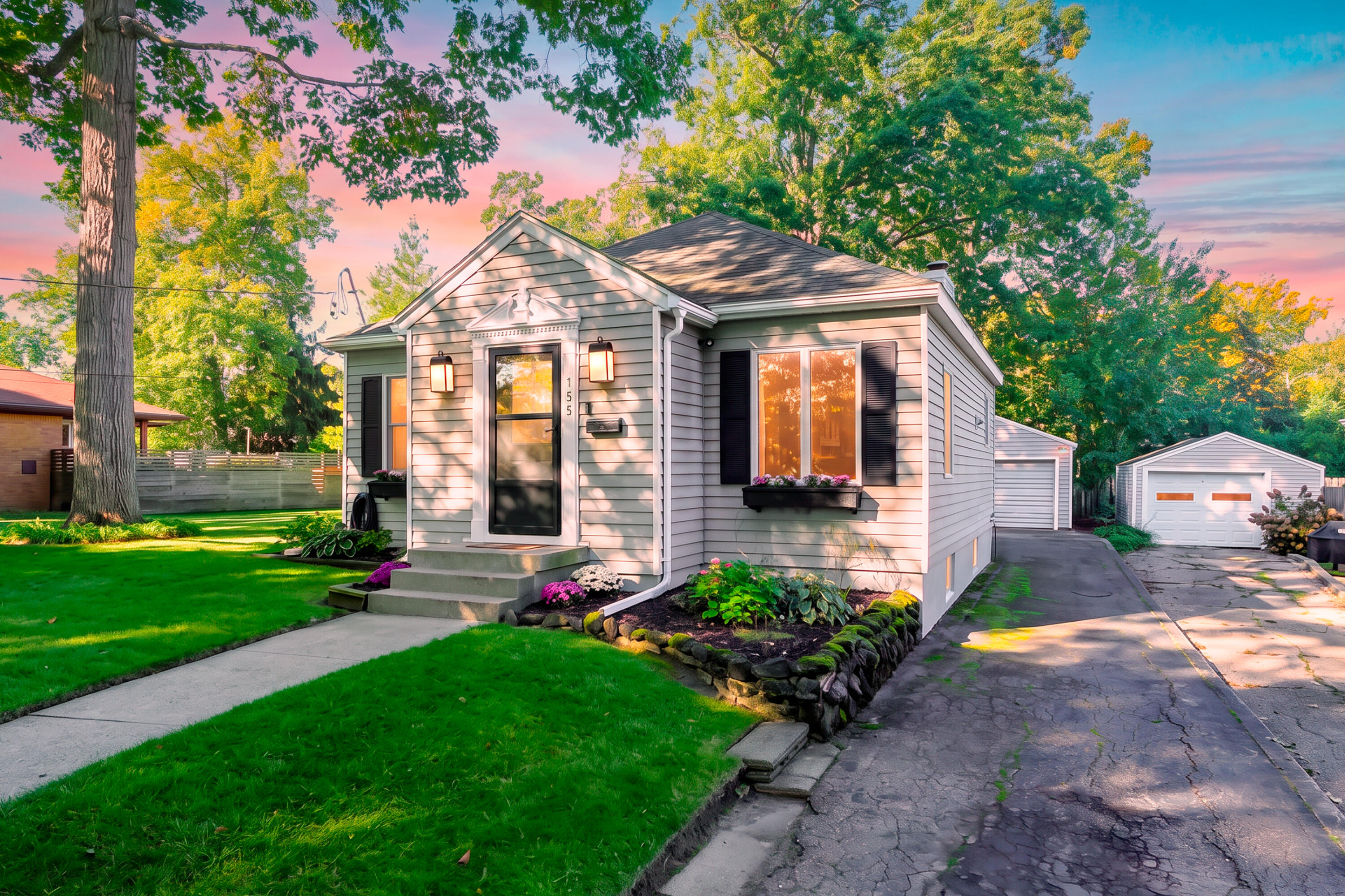 155 Holmdene Boulevard Grand Rapids Michigan United States, for Sale, residential,  , RW Daniels Realty