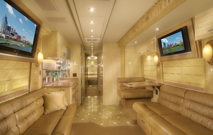 luxury tour bus rentals