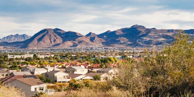 How to get to Galleria at Sunset in Henderson by Bus?