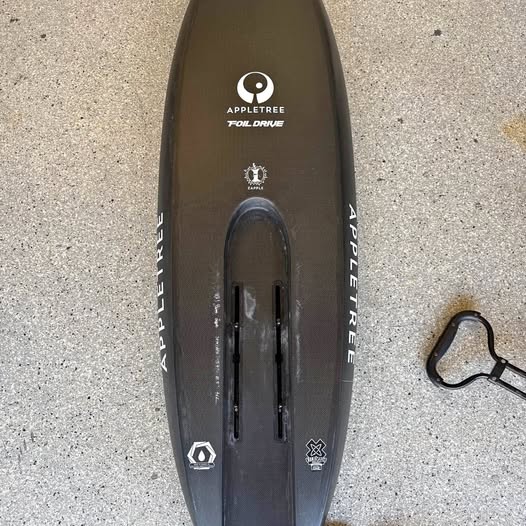 5.4” 46 liters  Zapple, a fully Foil Drive compatible board!