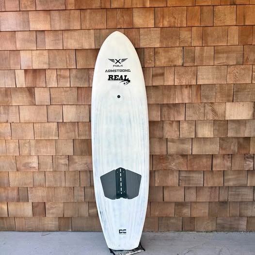 5’11” Armstrong Downwind/Wingfoil Board 85L