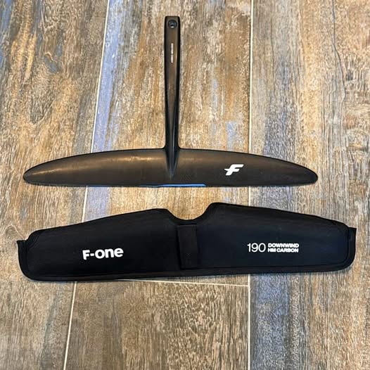 F-One 190 Downwind HM Carbon tail wing