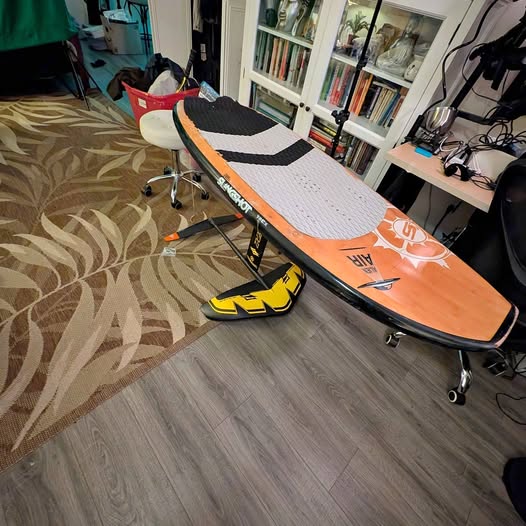 Slingshot Alien Wake Foil & Board