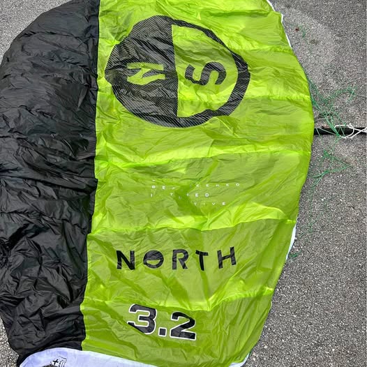 North ranger parawing 3.2m and 4.2m