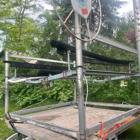 Shorestation boat lift hoist