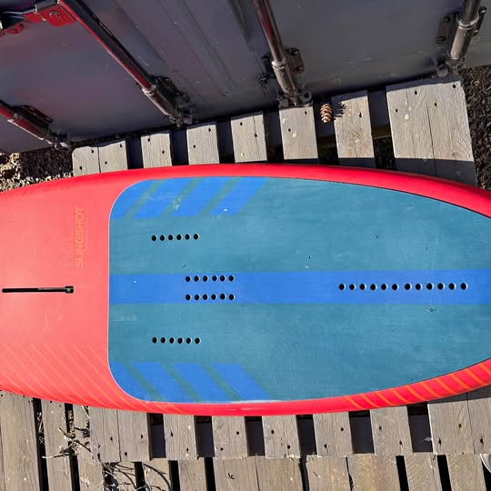 2025 Slingshot Shredsled 110L wing foil board