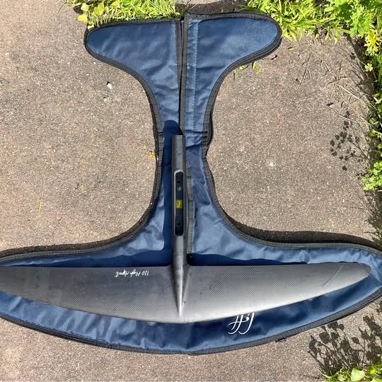 Custom KT Foil Board + Lift Foils Setup