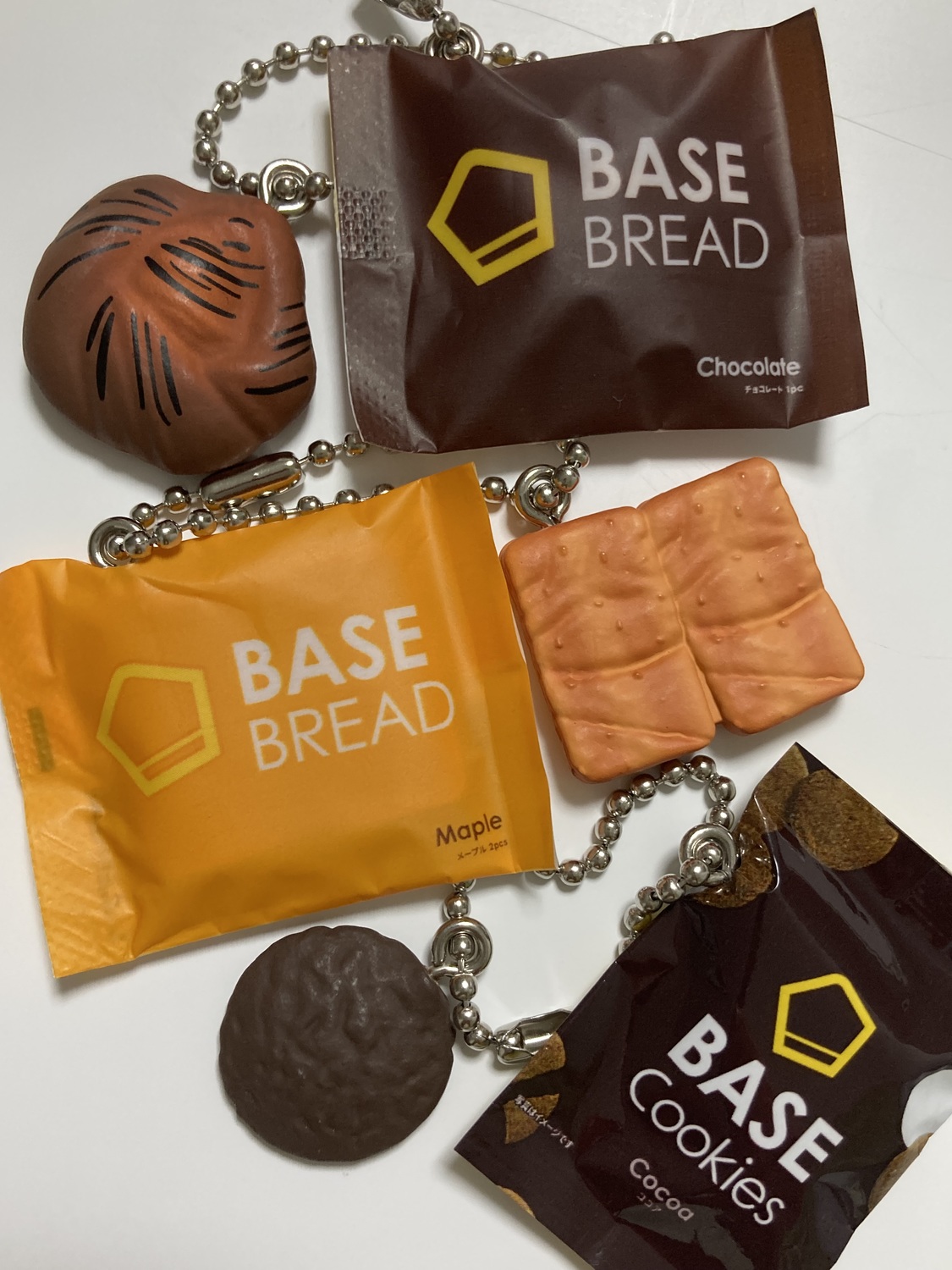 ガチャガチャで３つ… | BASE FOOD Labo