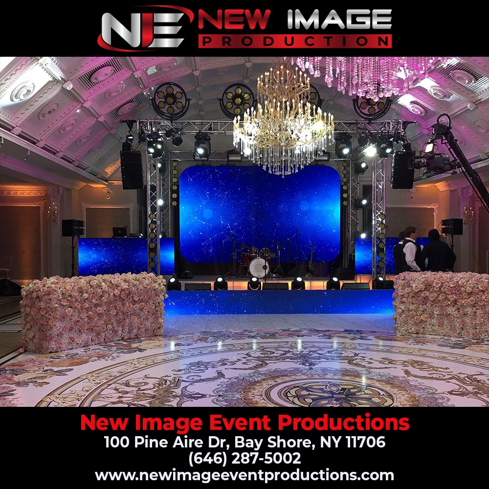 Accent Lighting for Event Features