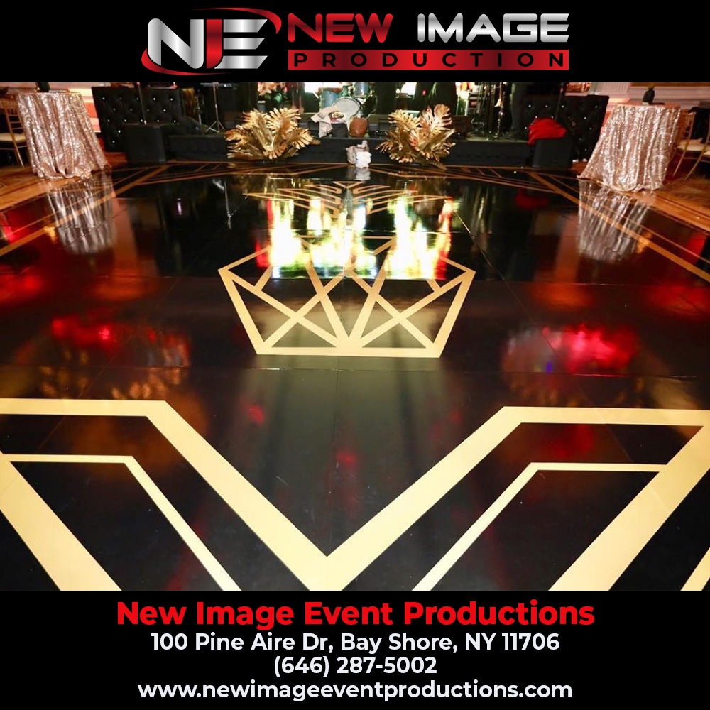 How can lighting be used to create depth and dimension in a live event set design?