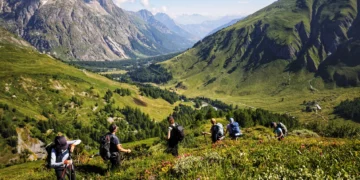 Derrière les bons sentiments dans la volonté de réguler l&rsquo;accès au Tour du Mont Blanc se cache une histoire de gros sous