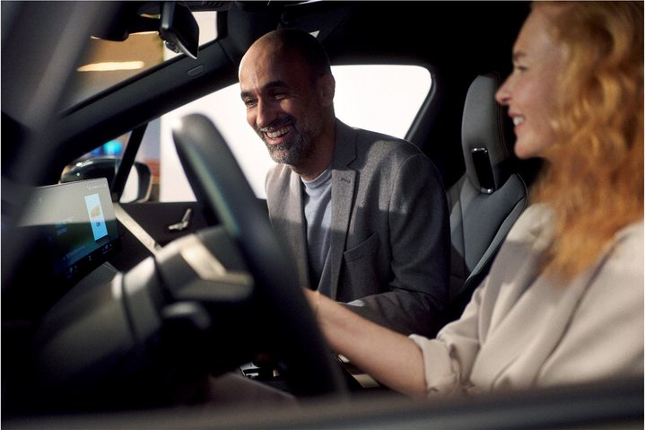 Find your nearest BMW Retailer