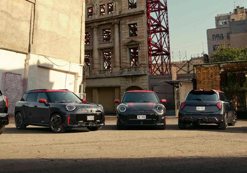 Experience the joy of driving a MINI with our attractive 13.9% APR Representative.**