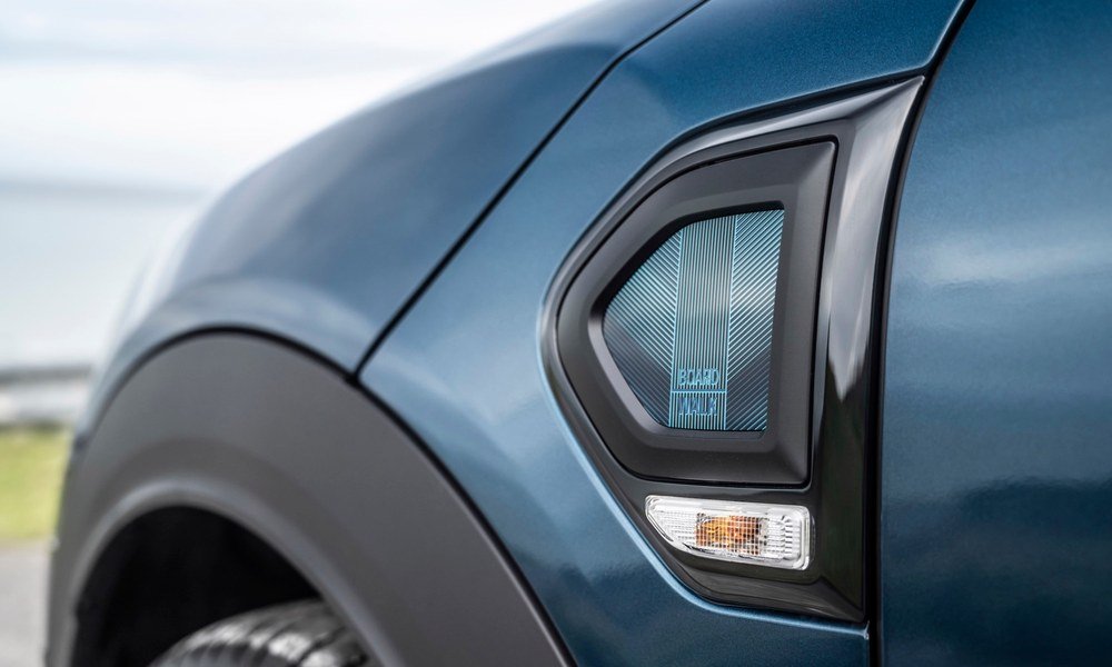 When the coast calls, the Countryman answers.