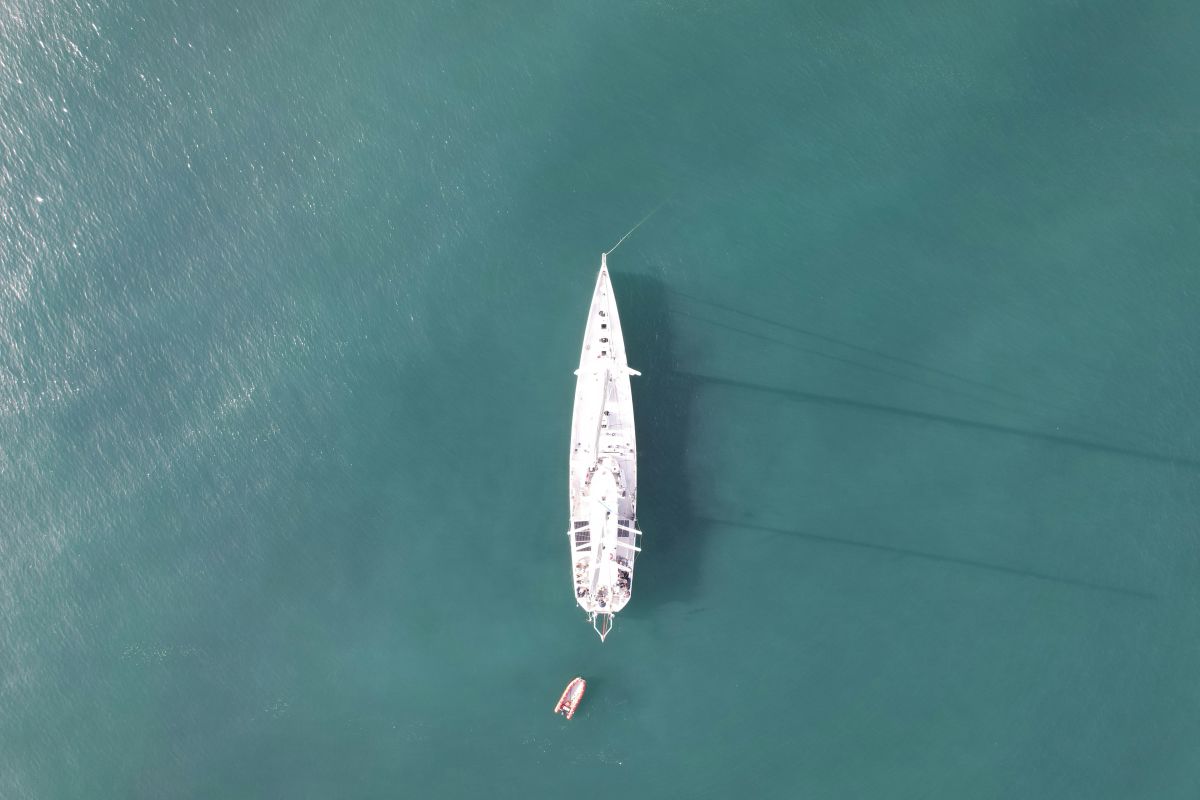 UXDX Community: The AI Edge: Prototype Real, Ship Smarter