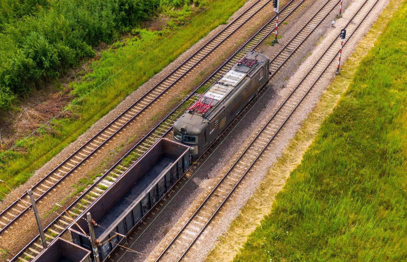 pociąg towarowy