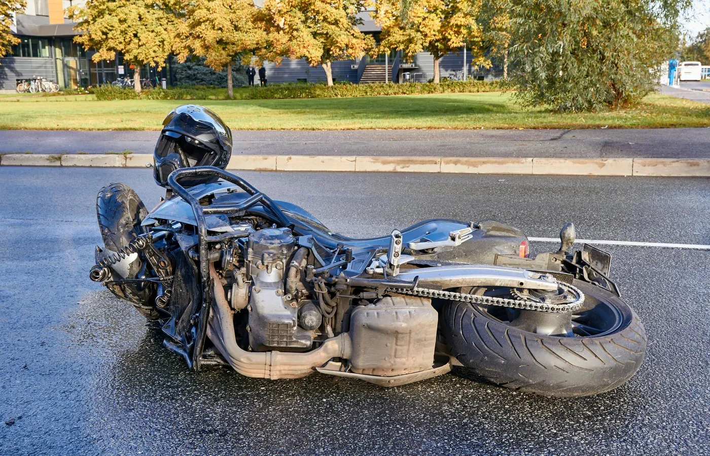 uszkodzony motocykl
