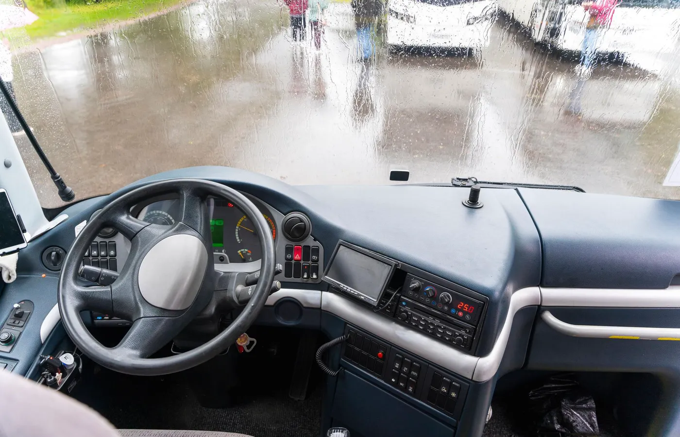 wnętrze autobusu