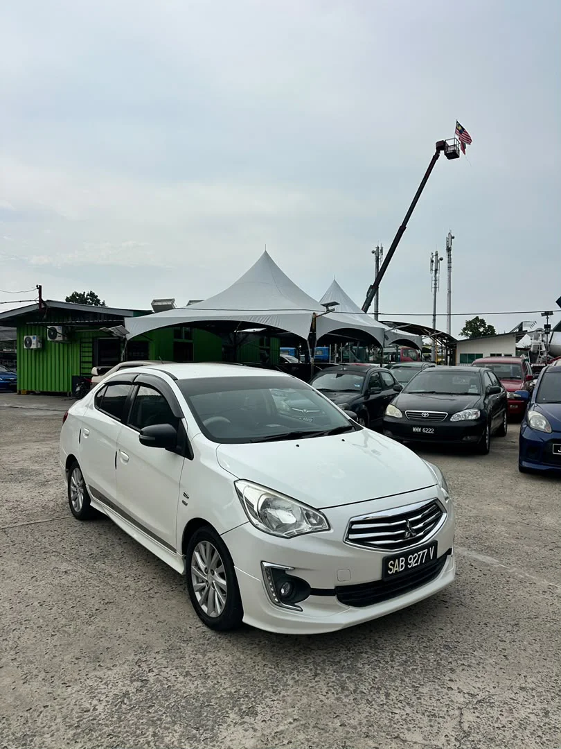 MITSUBISHI ATTRAGE 1.2 AUTO • 2014