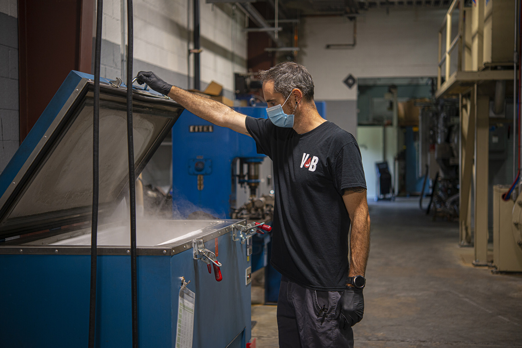 Vacu Brace employee works with cryogenic processing