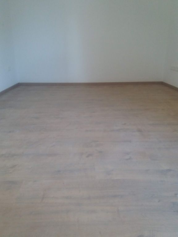 Parkett-z-s-szeg-z-s