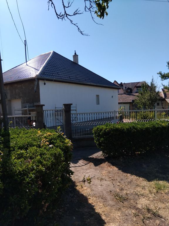 Homlokazati-szigetelesek