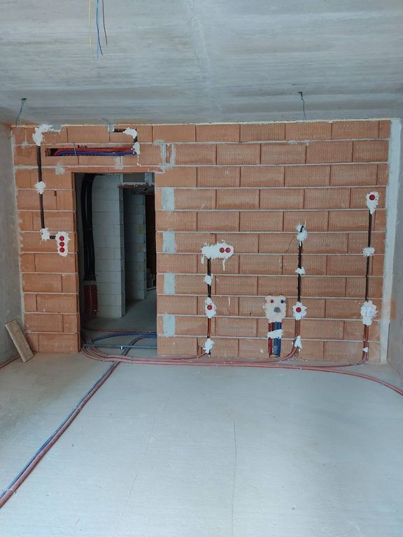 Lak-s-alapszerel-s