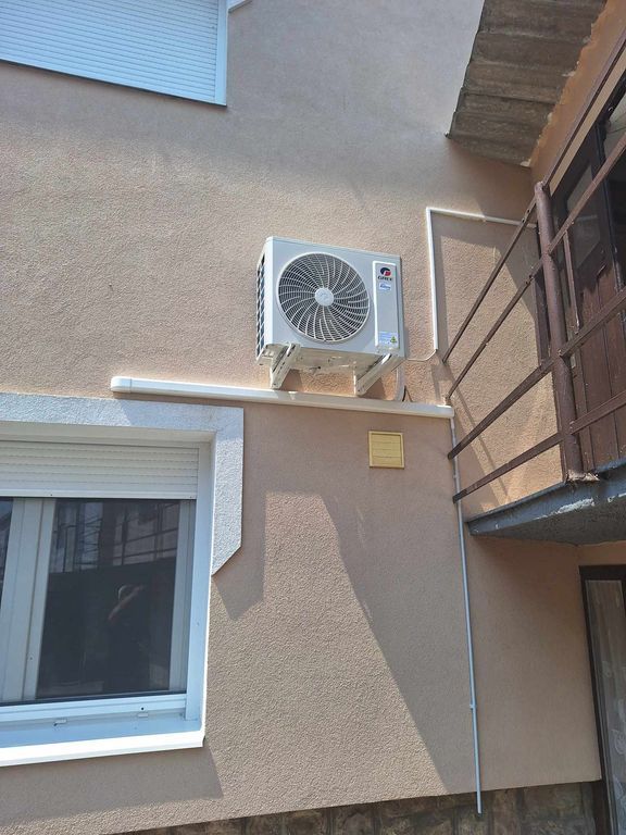 Baranya-v-rmegye--Udvar