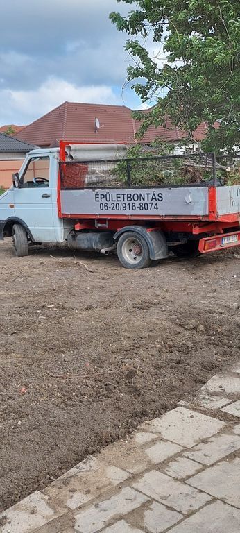 Épületbontás Szeged