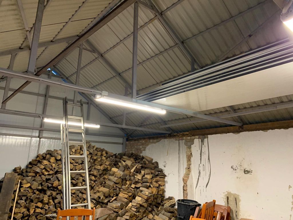 Fat-rol--ipari-l-mp-k-kialak-t-sa