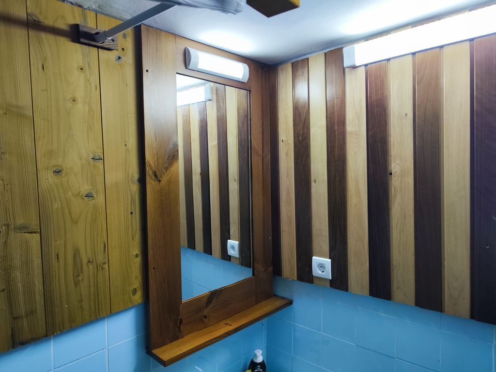 Thermowood falburkolat