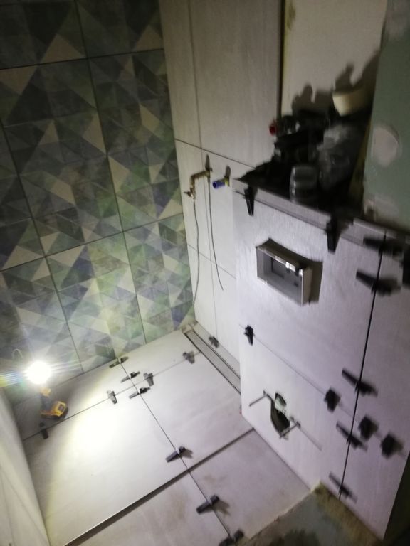 Hali patrik vagyok ez az ujj számom 06702691098