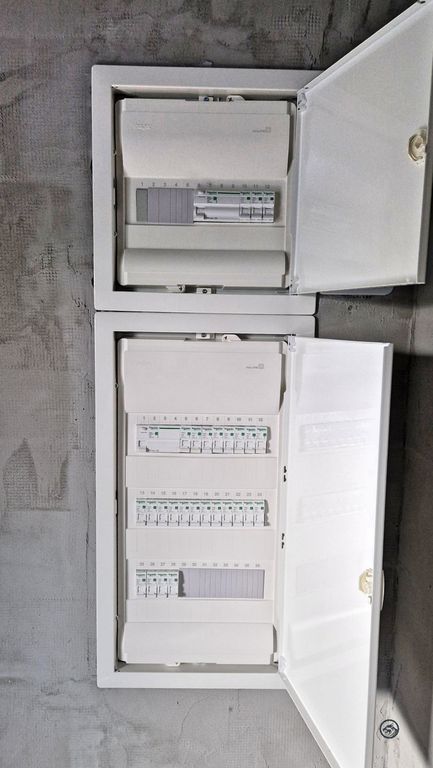 Mindennapszaki--s-H-tarif-s-eloszt-