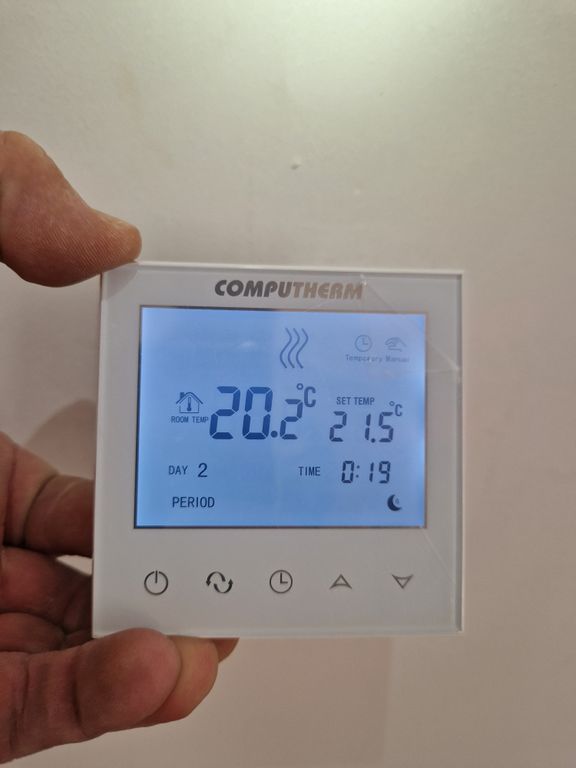 Termoszt-t-cser-je