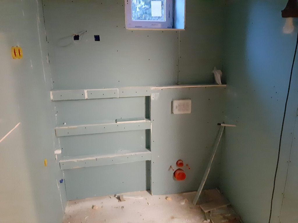 Hali patrik vagyok ez az ujj számom 06702691098