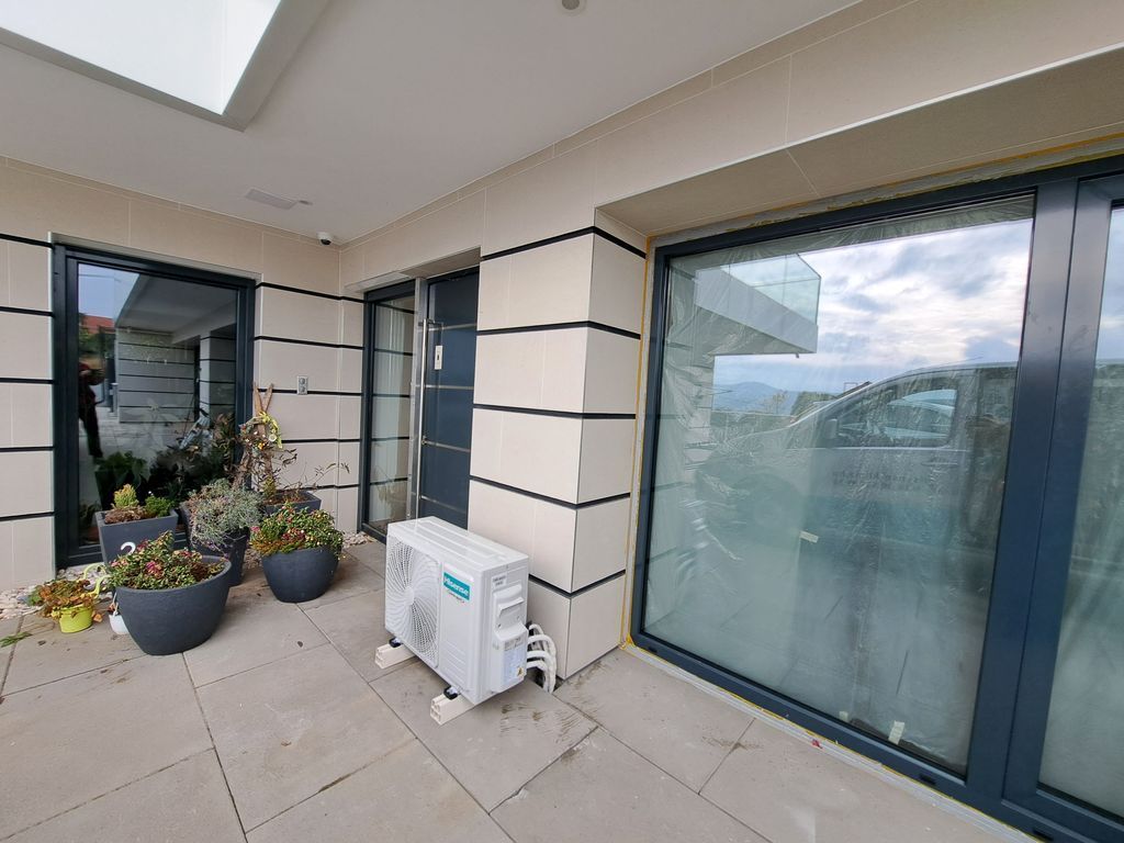 Hisense-Uni-HB---kW-Szentendr-n