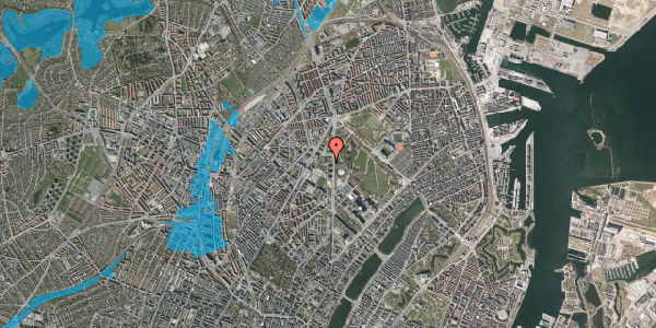 Oversvømmelsesrisiko fra vandløb på Universitetsparken 3A, 2100 København Ø