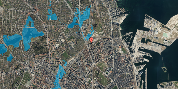 Oversvømmelsesrisiko fra vandløb på Hans Knudsens Plads 1A, 6. 2, 2100 København Ø