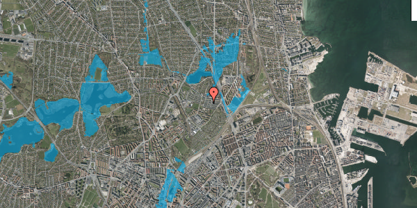 Oversvømmelsesrisiko fra vandløb på Emdrup Vænge 102, 2100 København Ø