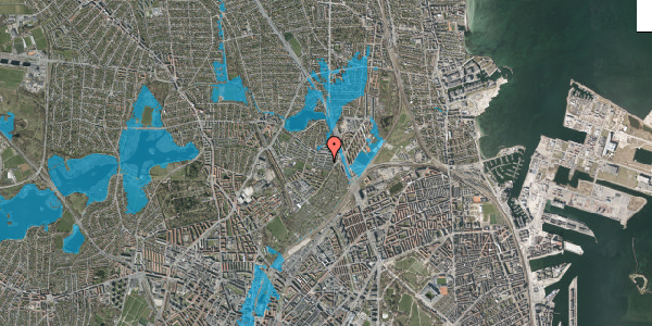 Oversvømmelsesrisiko fra vandløb på Emdrup Vænge 105, 2100 København Ø