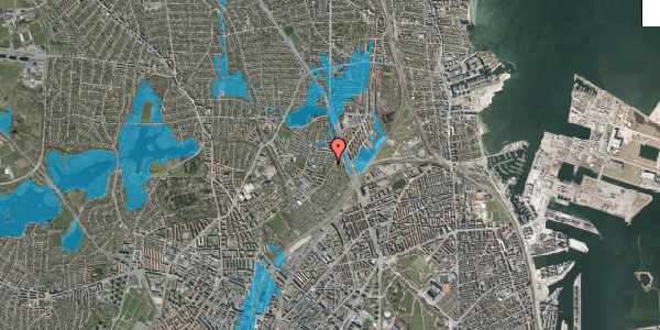 Oversvømmelsesrisiko fra vandløb på Emdrup Vænge 205, 2100 København Ø