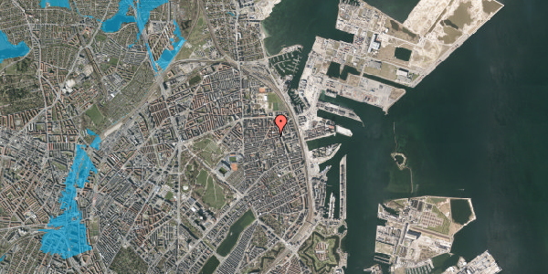 Oversvømmelsesrisiko fra vandløb på Århusgade 85, 1. th, 2100 København Ø