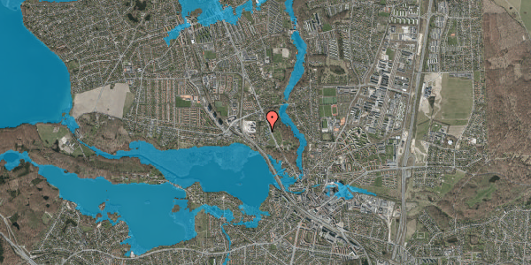 Oversvømmelsesrisiko fra vandløb på Dronningens Vænge 12, st. tv, 2800 Kongens Lyngby
