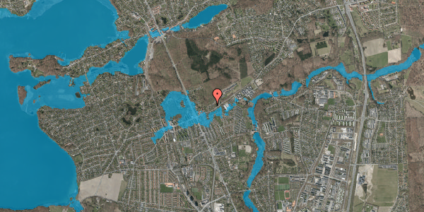 Oversvømmelsesrisiko fra vandløb på Geelsskovvej 10, 2830 Virum